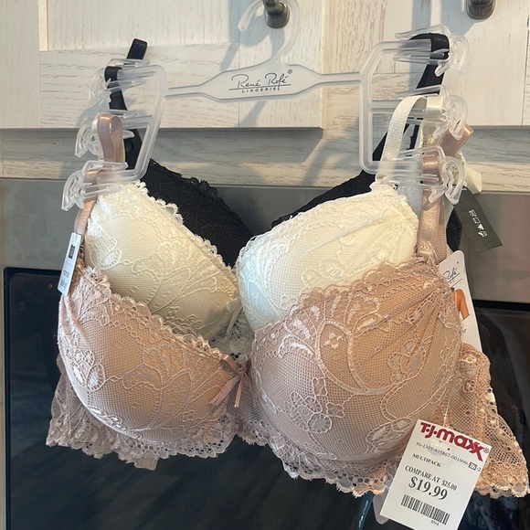 Extreme push up bras set of 3 - Picture 1 of 3